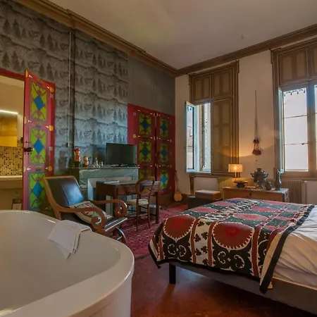 La Lumiere De Migou Bed & Breakfast 3*