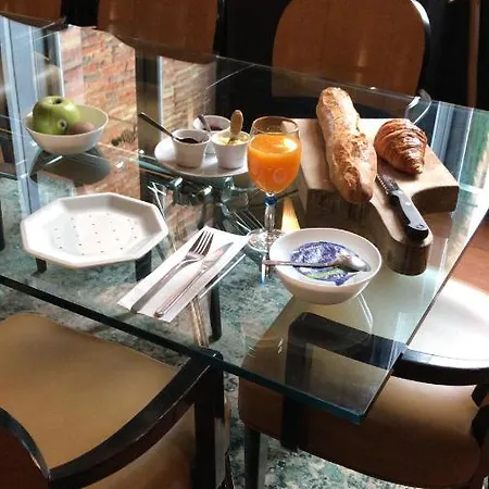 La Lumiere De Migou Bed & Breakfast