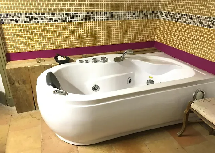 Bed & Breakfast La Lumiere De Migou 3*